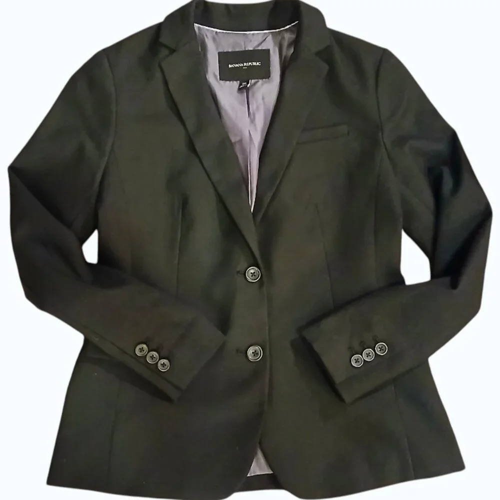 BANANA REPUBLIC Classic Black Tailored Blazer - Like New - Picture 8 of 11